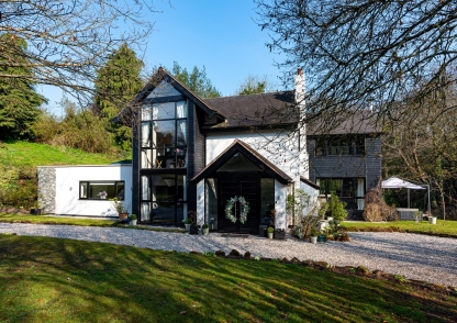Old Mill House, Holyhead Road, Cosford, Shifnal, TF11 9JB