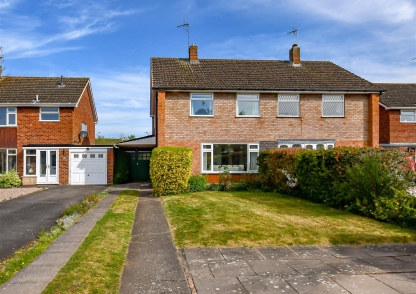 34 Rennison Drive, Wombourne, Wolverhampton