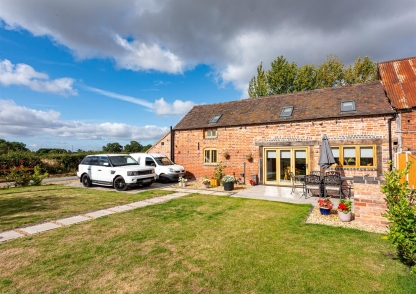 The Cart House, Leper House Barns, Whitehouse Lane, Codsall, Wolverhampton, WV8 1QG