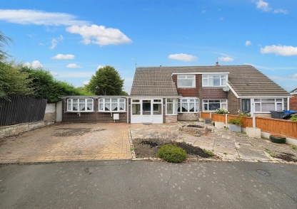 15 Greenfields Road, Wombourne, Wolverhampton
