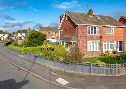 98 Van Diemans Road, Wombourne, Wolverhampton