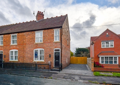 7 Planks Lane, Wombourne, WOLVERHAMPTON
