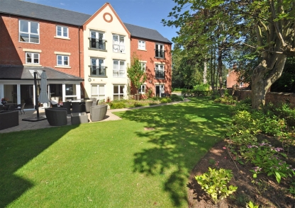 18 Bluebell Court, High Street, Tettenhall, Wolverhampton, WV6 8QW