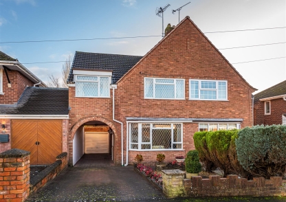 Kirkstone Crescent, Wombourne, Wolverhampton