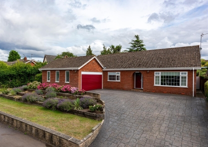 Heatherglades, The Firsway, Bishops Wood, Stafford, ST19 9AU