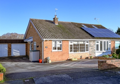 20 Manor House Park, Codsall, Wolverhampton, WV8 1ES