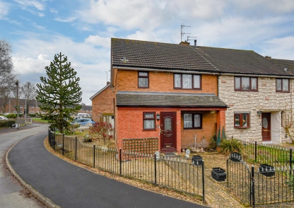 Lamb Crescent, Wombourne, Wolverhampton