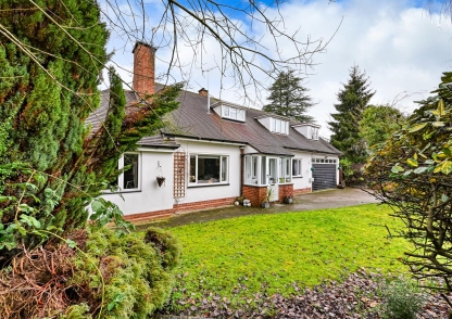 25 Clifton Road, Stockwell End, Tettenhall, WV6 9AN