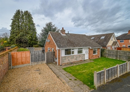 2 Mayfield Road, Albrighton, Wolverhampton