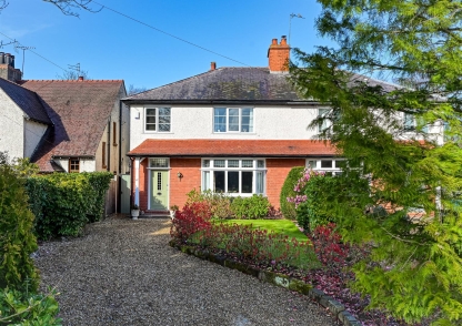 47 Wood Road, Codsall, Wolverhampton, WV8 1DN