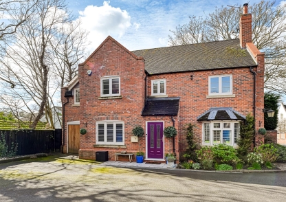 7 Admiral Rodney Gardens, Brewood, ST19 9FA