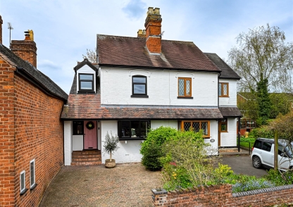 40 Church Road, Codsall, Wolverhampton, WV8 1EH