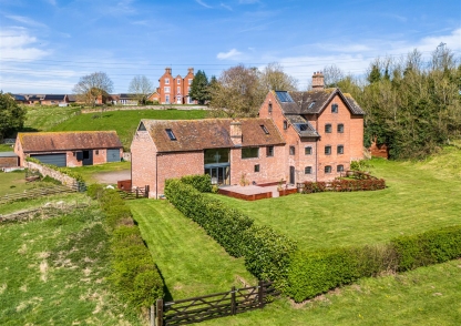 Pasford Mill House, Patshull Road, Pattingham, Wolverhampton, WV6 7DX