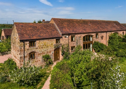 2 Gunstone Farm Barns, Gunstone, Codsall, Wolverhampton, WV8 1QQ