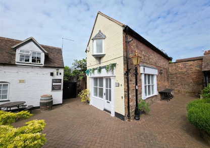 Flat 10 Central Court, High Street, Bridgnorth