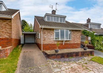 28 Hinksford Gardens, Swindon