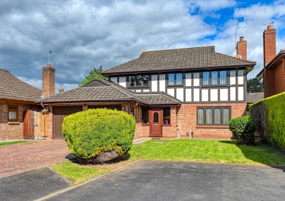 17 Froyle Close, Tettenhall, Wolverhampton, WV6 8XW