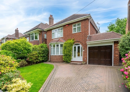 Woodcroft Avenue, Tipton