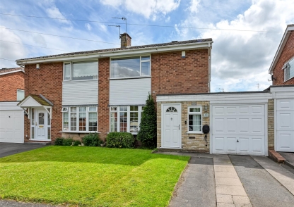 40 Sandy Lane, Codsall, Wolverhampton, WV 8 1EJ