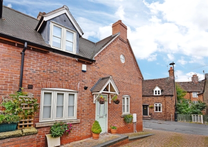8 Carpenters Court, Bridgnorth