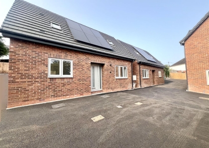 4 Bull Lane, Link Road, Wombourne