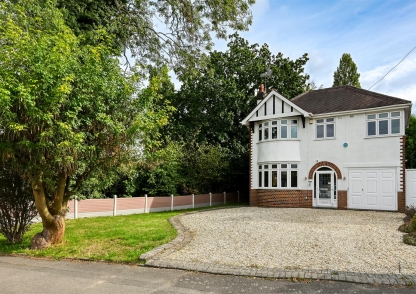 110 Finchfield Lane, Finchfield, Wolverhampton, WV3 8EU
