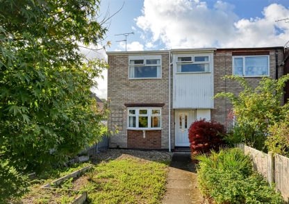 27 The Covert, Pendeford, Wolverhampton, WV8 1UF